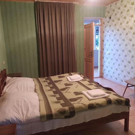 Guest House Nene เมสเตีย ภายนอก รูปภาพ